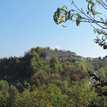 Montecarlo 게스트하우스