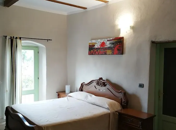 Montecarlo Gæstehus Lesegno