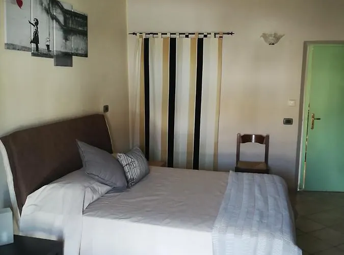 Gæstehus Montecarlo Lesegno
