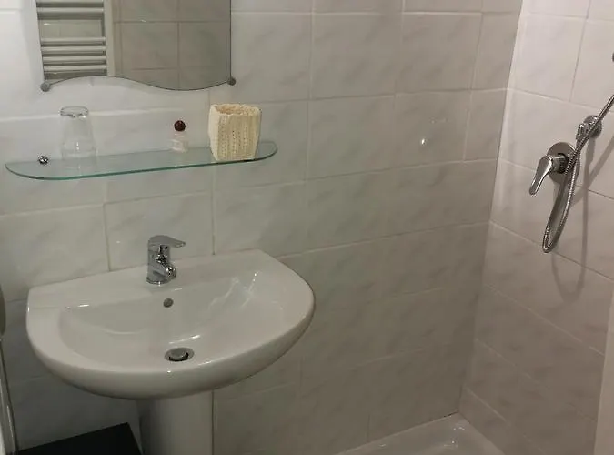 Πανσιόν Montecarlo Lesegno